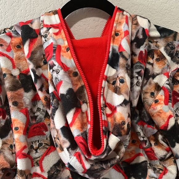 TIPSY ELVES Men's Meowy Catmus Jumpsuit, Size M - Picture 10 of 11